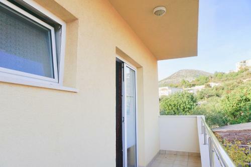 Rosette Apartment