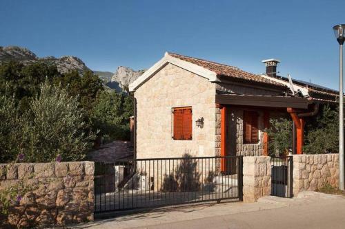 Stone House With Pool Near Sea