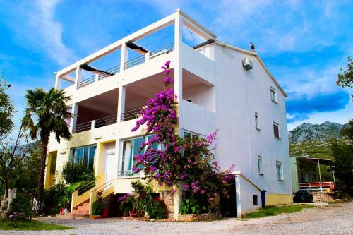 Apartments Maestral- On The Beach