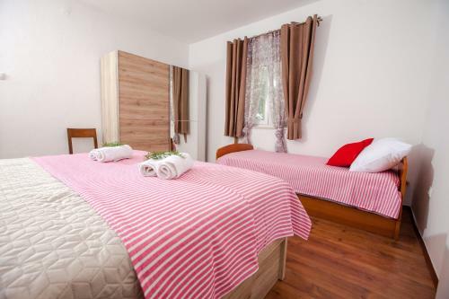 Hostal Villa Lesinger