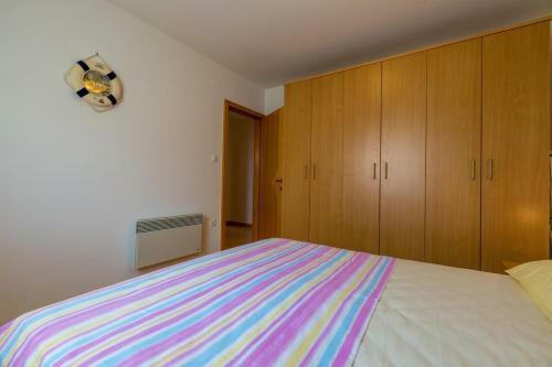 Apartments In Dramalj 39030