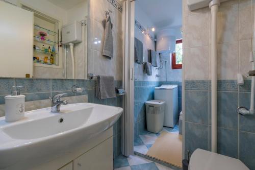 Apartment In Dramalj 41211