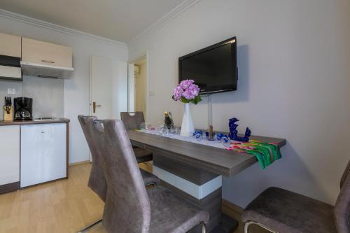 Apartment In Dramalj 41211