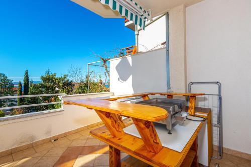 Apartment In Dramalj 41606