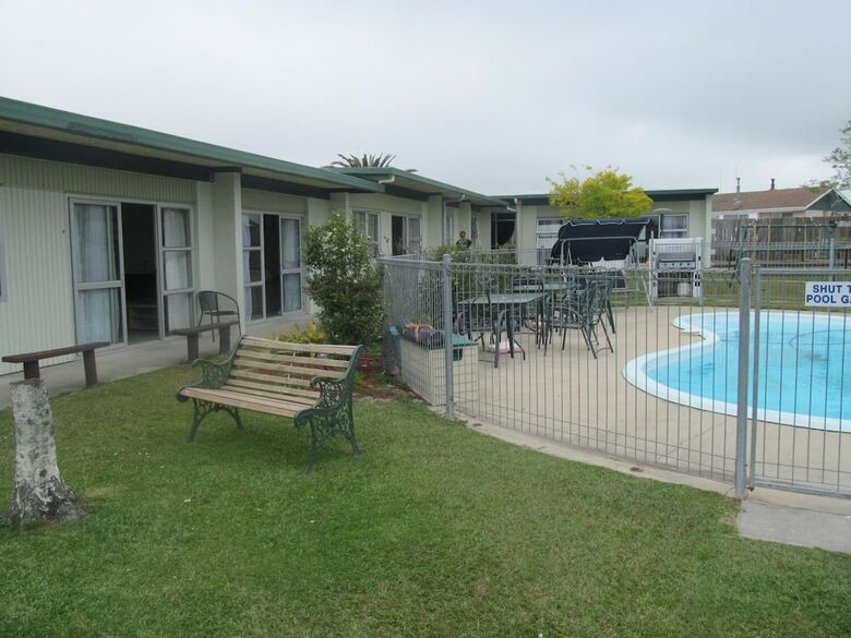 Parkview Motel