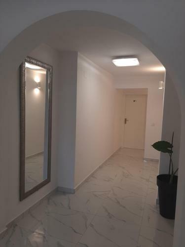 Hostal Apartmans And Rooms Petra
