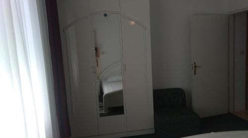 Apartments With A Parking Space Palit, Rab - 4983