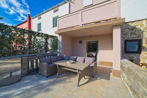 Holiday House Rab