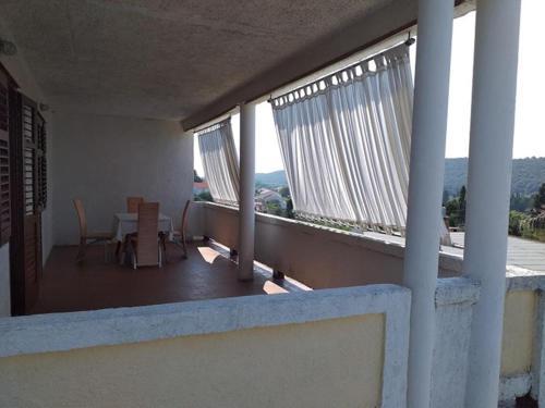 Apartments With A Parking Space Kampor, Rab - 17873