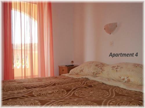 Beach Heaven Apartments