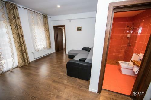 Hostal Pensiunea El Monte Satic