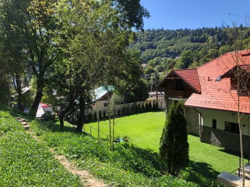 Bed & Breakfast Pensiunea Piscul Cainelui