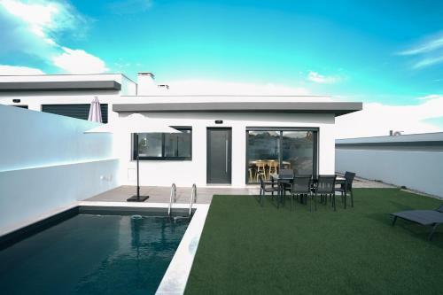 Queen Villa - Santa Barbara - Lourinha