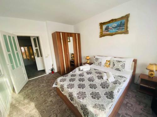 Apartamento Amazing House Cazare