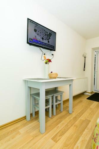 Tischler Apartment & Studio
