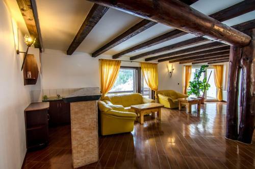 Hotel Complex Cheile Gradistei Moieciu