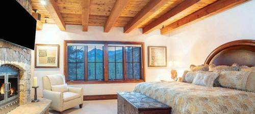 Picture Perfect By Exceptional Stays