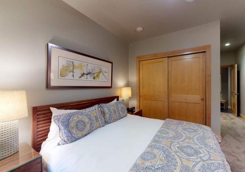 Apartamento Lion Square Lodge Condos By To