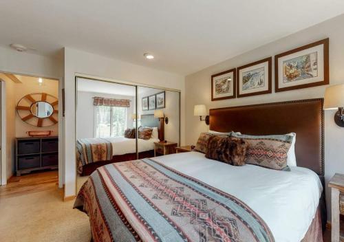 Apartamento Lion Square Lodge Condos By To