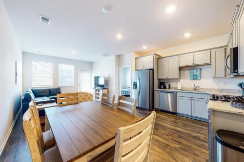 Ocean View Beach Club --- 36056 Nantasket
