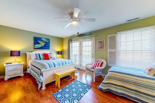 Bear Trap- 20 Village Green Dr