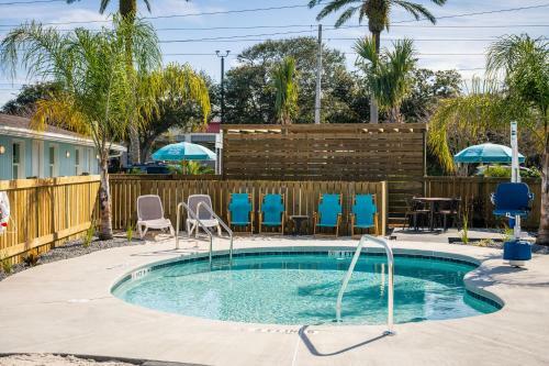 Hotel Salt Air Inn & Suites