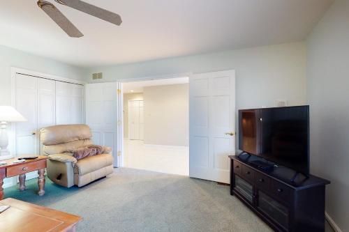 Seabreak -- 31668 North Seaview