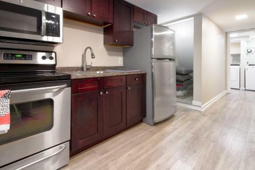 The Gray House By Gallaudet 4 Br