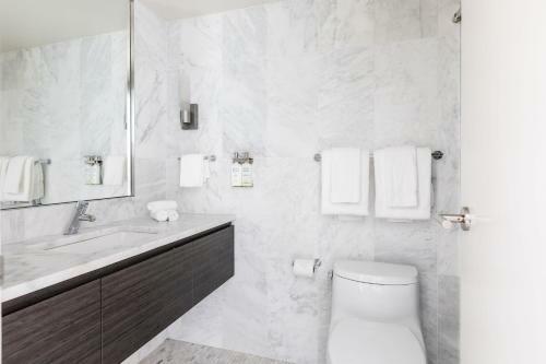 Hotel 2500 Penn, A Placemakr Experience