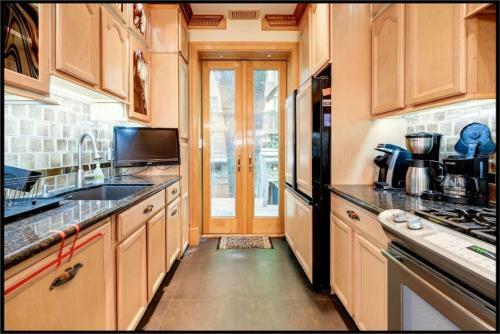 1031 30th Street Nw, Dc