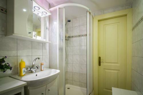 Apartm�n U Mluv�c�ch Kamen?