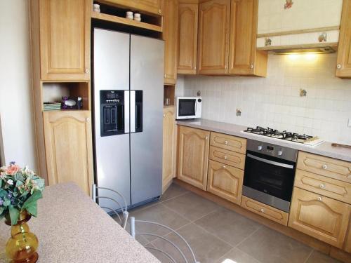 Holiday Home Le Champ St. Pere Le Bois Merlet