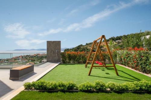 Luxury Villa Sundior Split With Private Pool And Jacuzzi