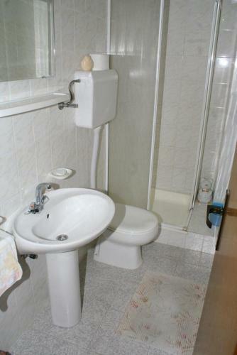 Apartments By The Sea Omis - 771