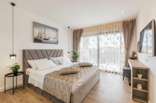 Luxury Villa Diana With Heated Pool