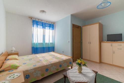 Apartments With A Parking Space Krusevo, Novigrad - 16581