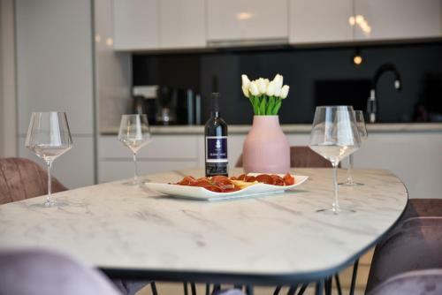 Luxury Apartments La Perla