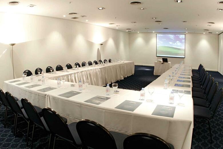 Hotel Dazzler Tower San Martin