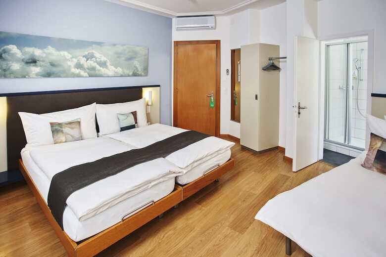 Hotel Bristol