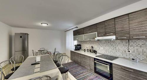 Hostal Pensiunea Magura Ocnei