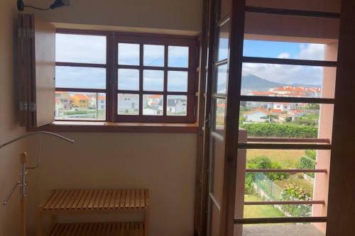 Villa Beachhouse Architecture Awarded With Seaview
