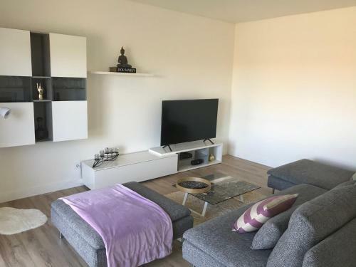 Modern Twin Room With A Balcony