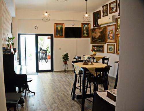 Neferprod Apartments - Is - Cam 06