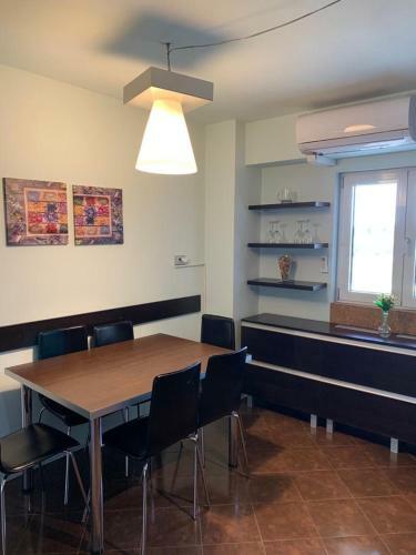 Anna Apartment