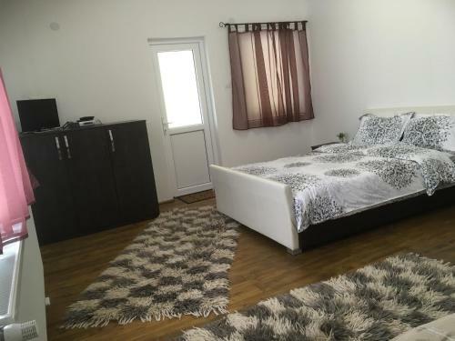 Hostal Pensiunea Izabel