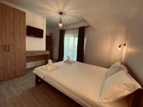 Hostal Pensiunea C?su?a Cu Stuf