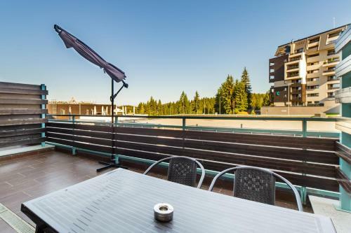 Sunny Apartment In Silver Mountain