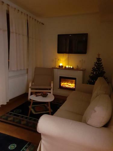Fairytale Apartment Close To Bradu Ski Slope