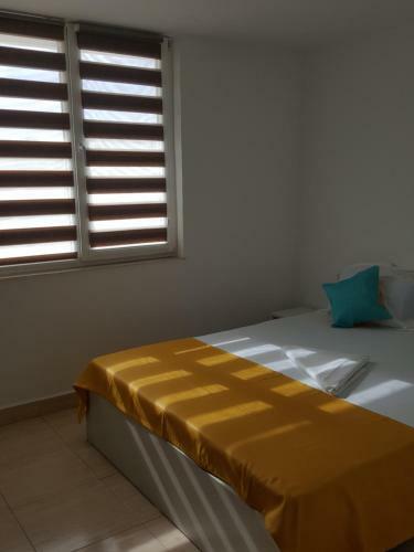 Hostal Vila Yza