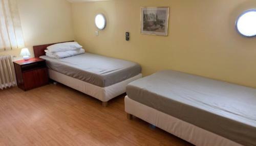 Hostal Pensiunea Dana